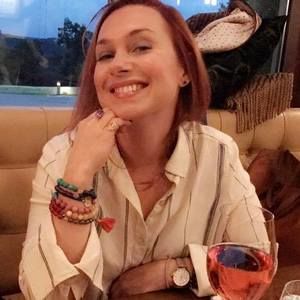 Meet your Posher, Meredith